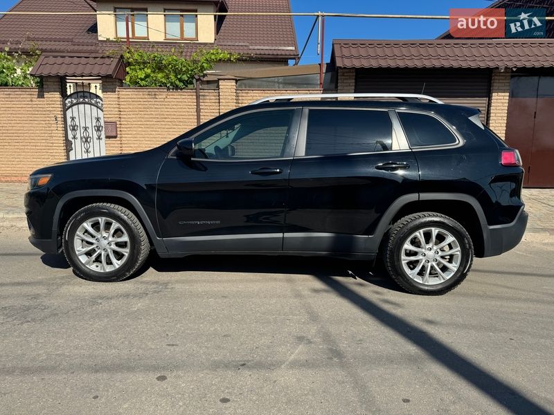 Внедорожник / Кроссовер Jeep Cherokee 2018 в Одессе