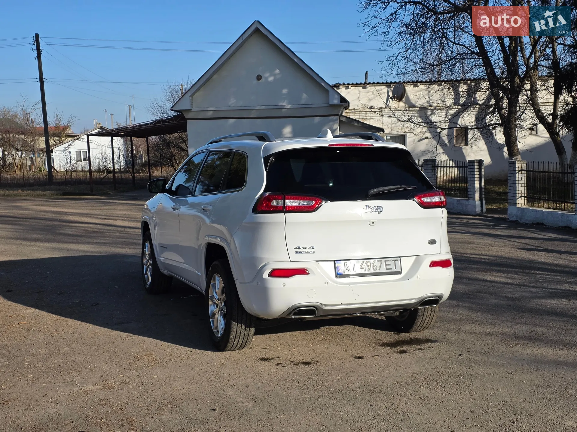 2016 Jeep Cherokee - мініатюра 6