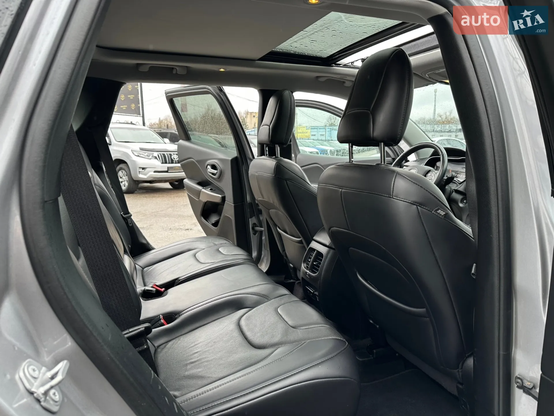 2018 Jeep Cherokee - мініатюра 20