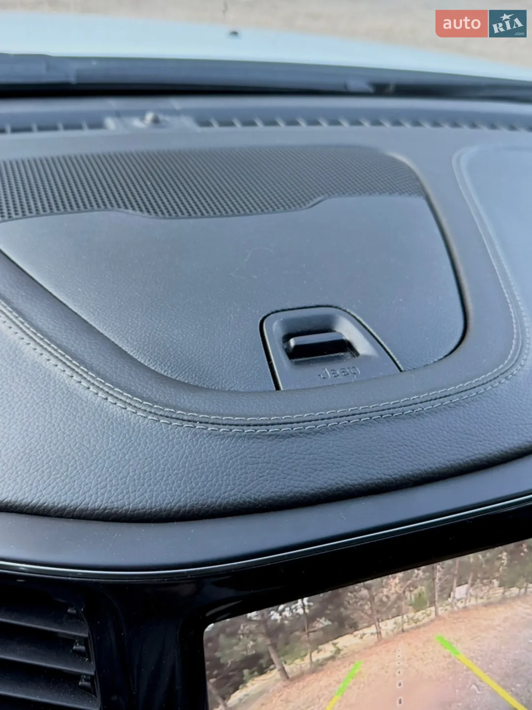 2019 Jeep Cherokee - мініатюра 33