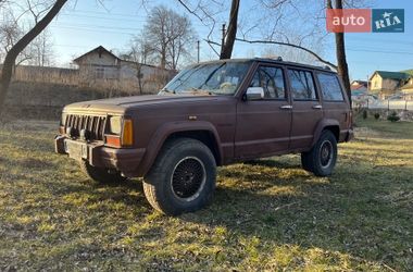 Позашляховик / Кросовер Jeep Cherokee 1989 в Городенці