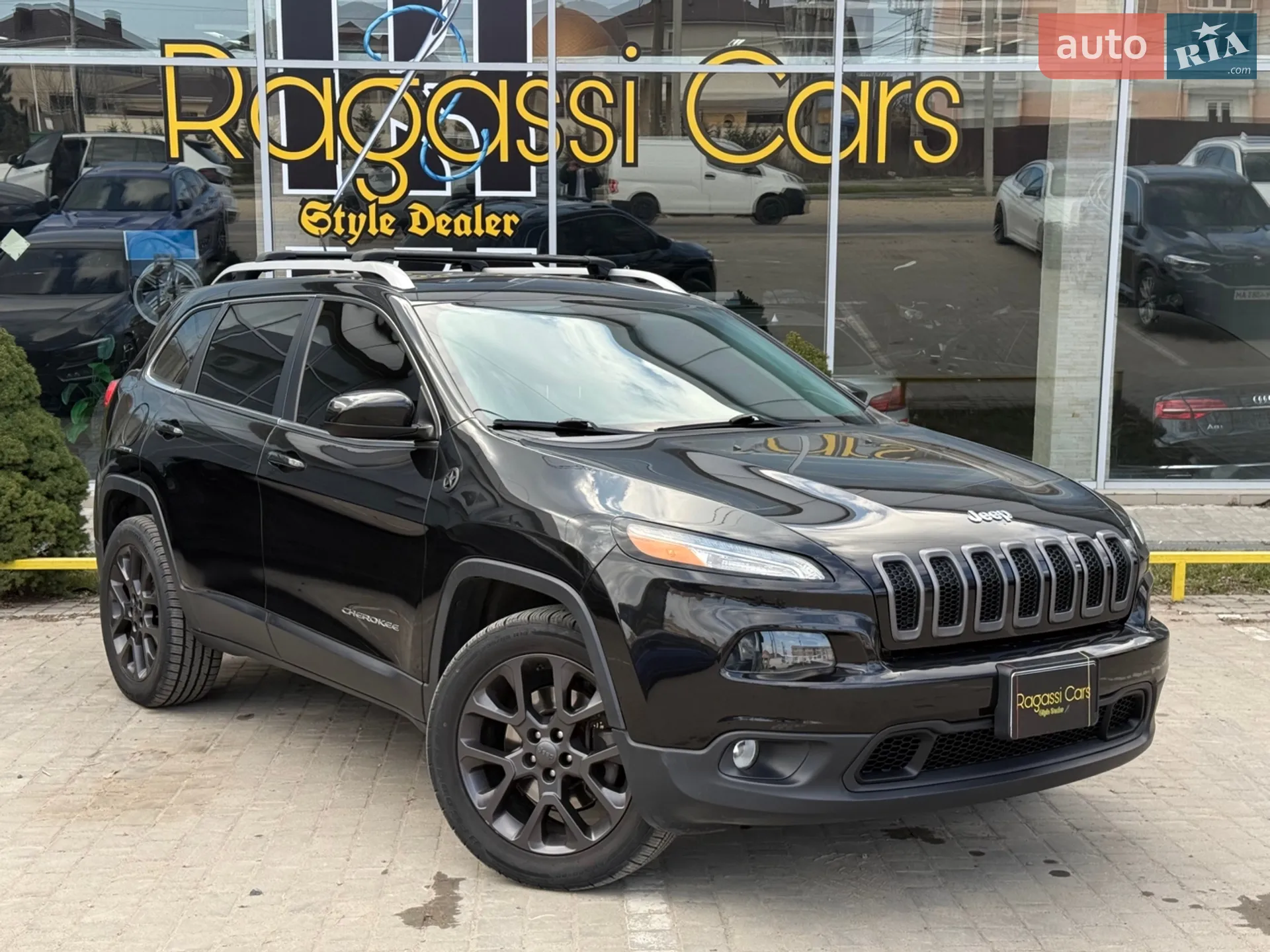 2014 Jeep Cherokee - фото 1