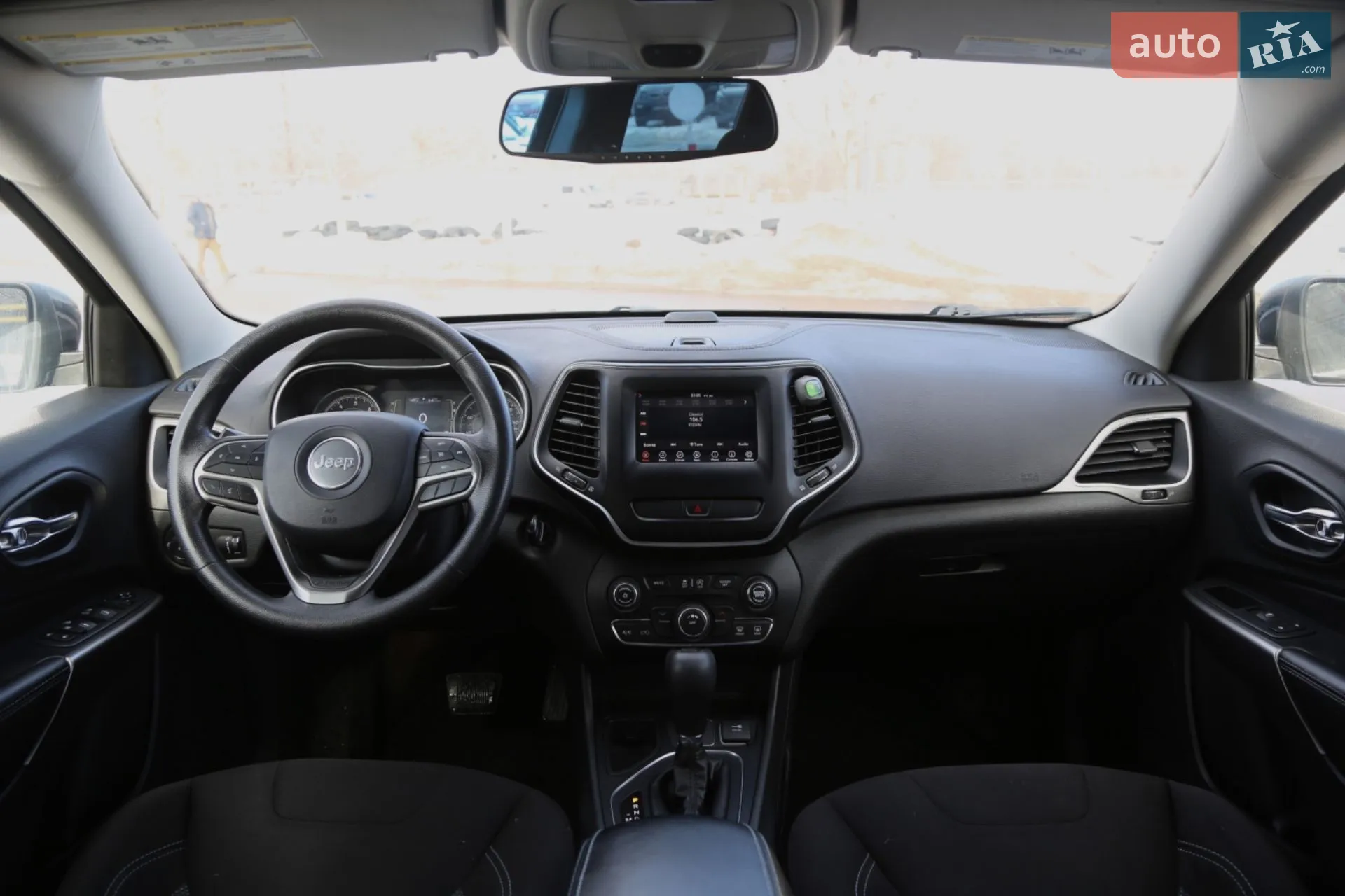 2018 Jeep Cherokee - мініатюра 17
