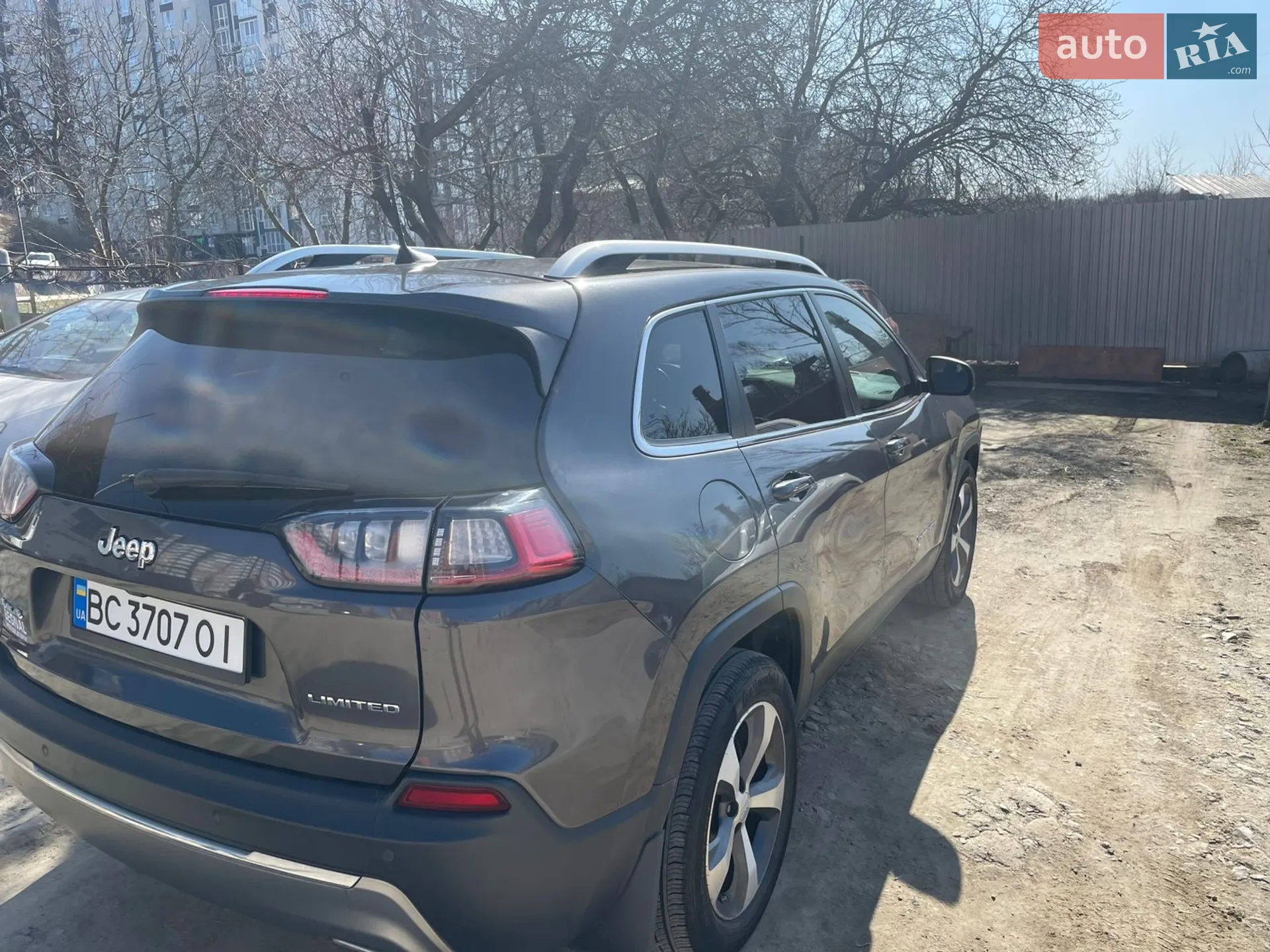 2020 Jeep Cherokee - мініатюра 13