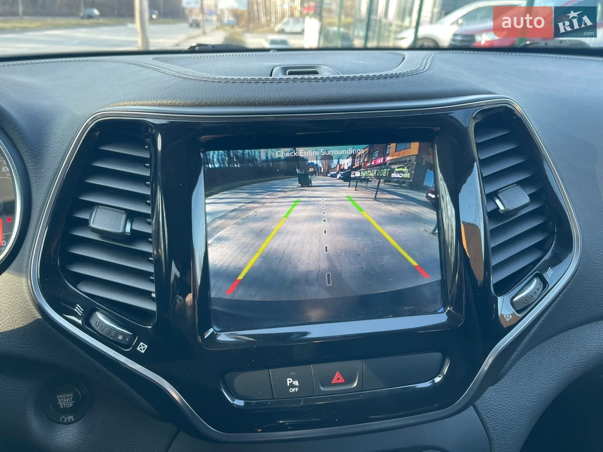 2018 Jeep Cherokee - мініатюра 14