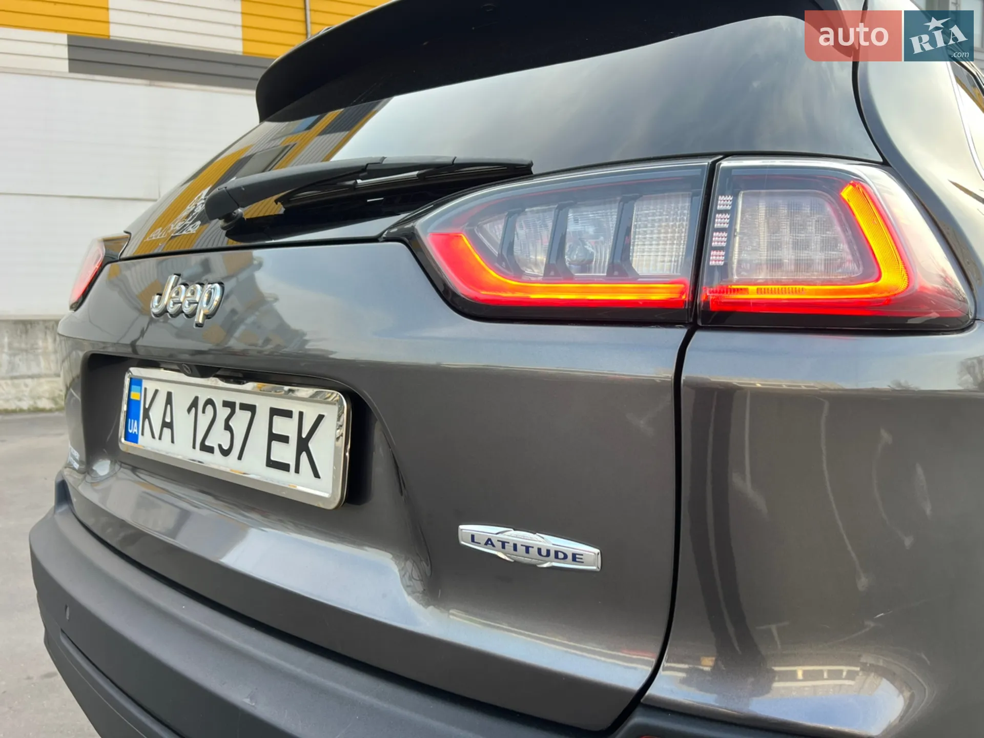 2018 Jeep Cherokee - мініатюра 10