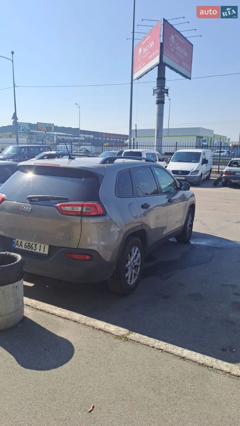 2017 Jeep Cherokee - мініатюра 4