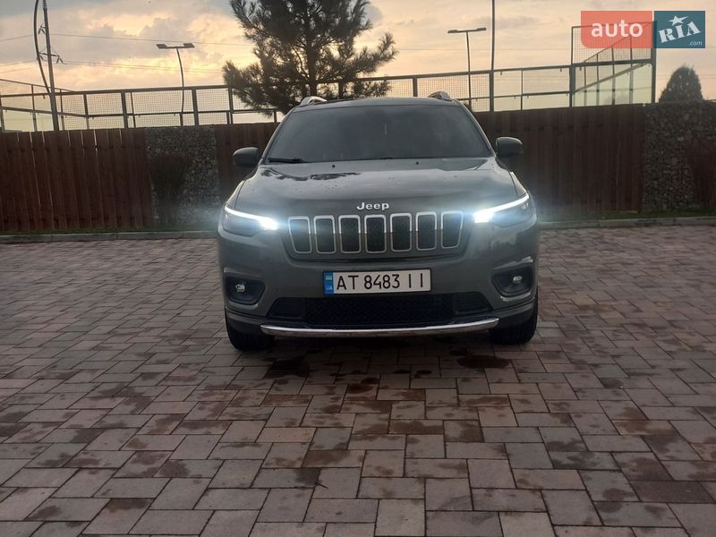 Позашляховик / Кросовер Jeep Cherokee 2019 в Івано-Франківську
