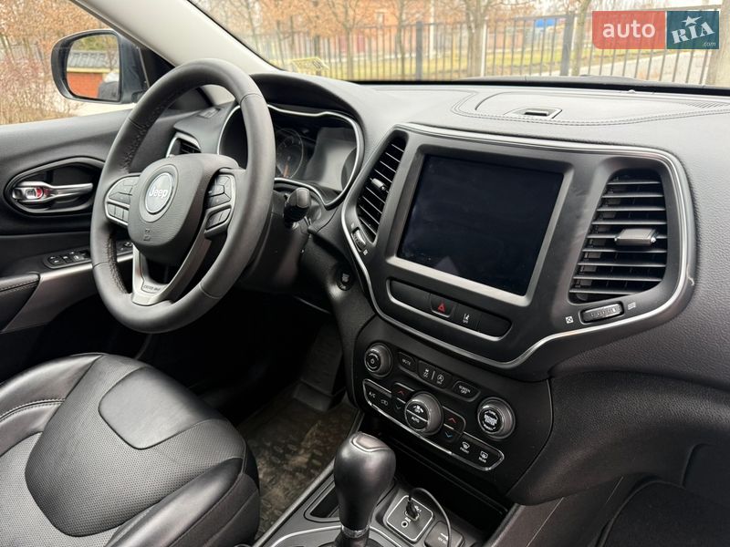 Внедорожник / Кроссовер Jeep Cherokee 2022 в Бердичеве
