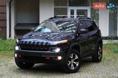 Внедорожник / Кроссовер Jeep Cherokee 2014 в Киеве