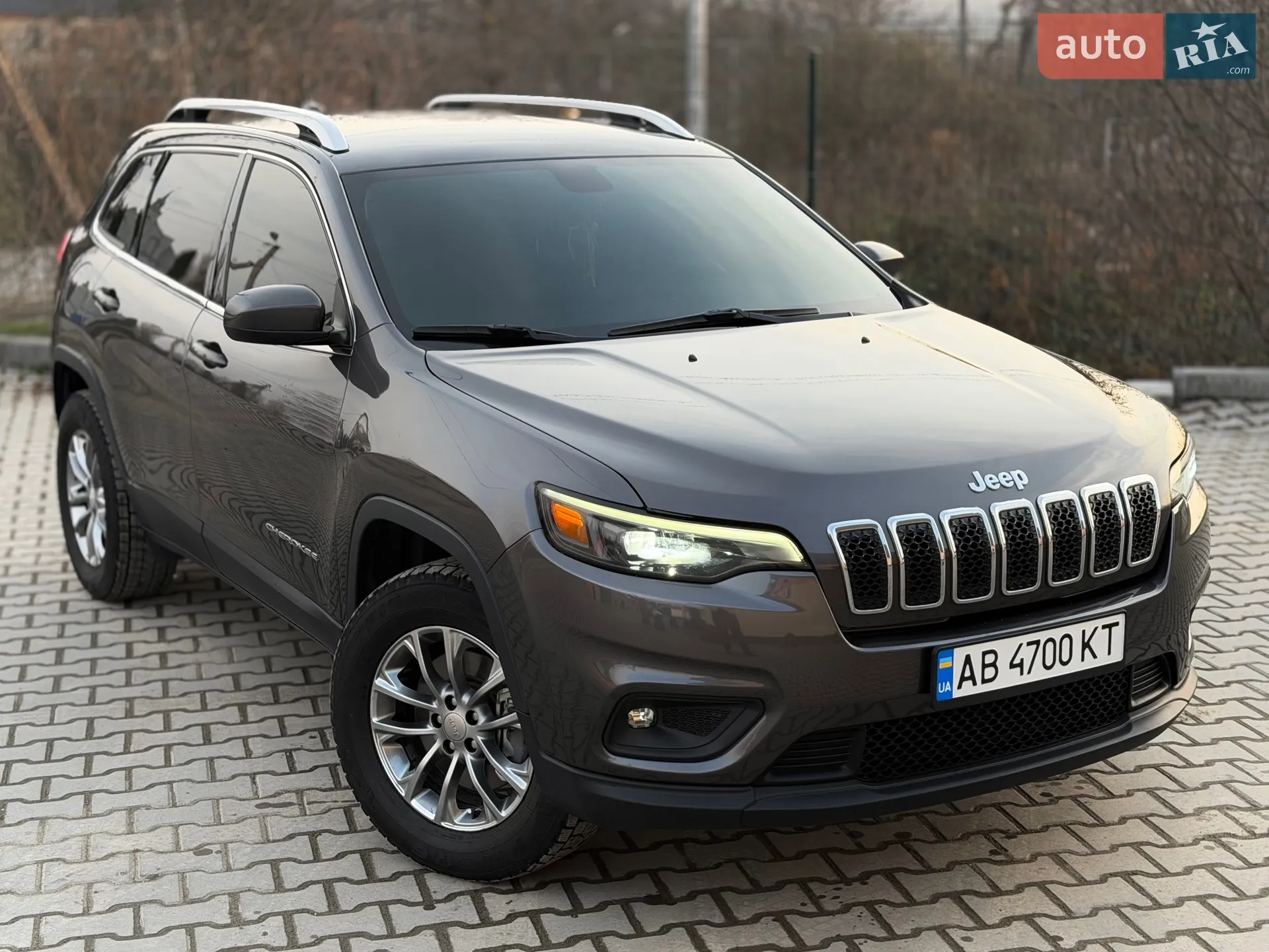 2018 Jeep Cherokee - мініатюра 8