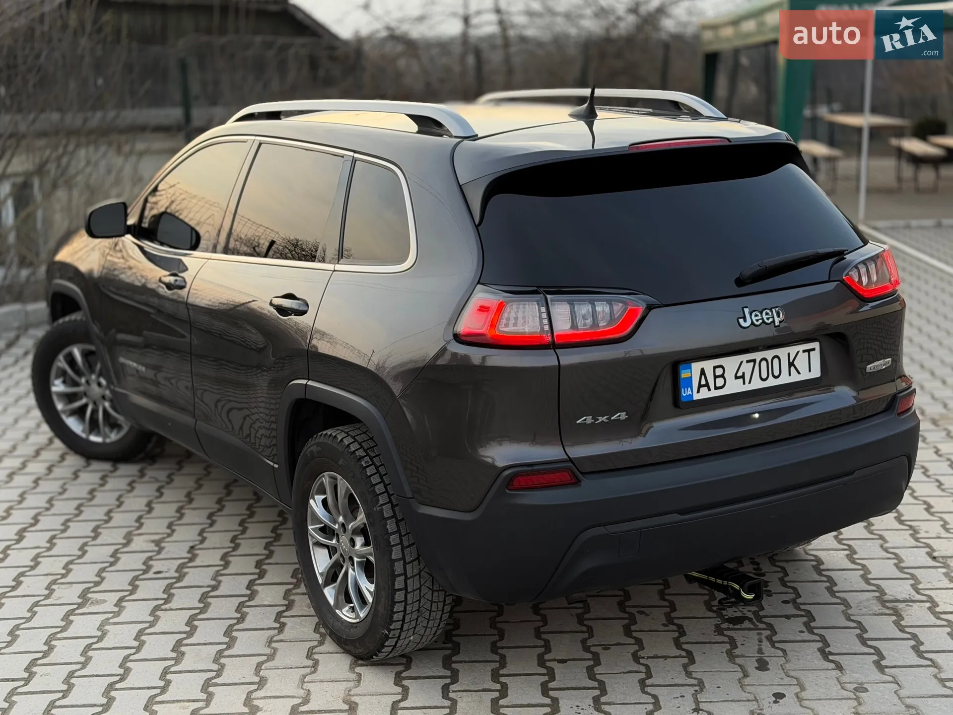 2018 Jeep Cherokee - мініатюра 11
