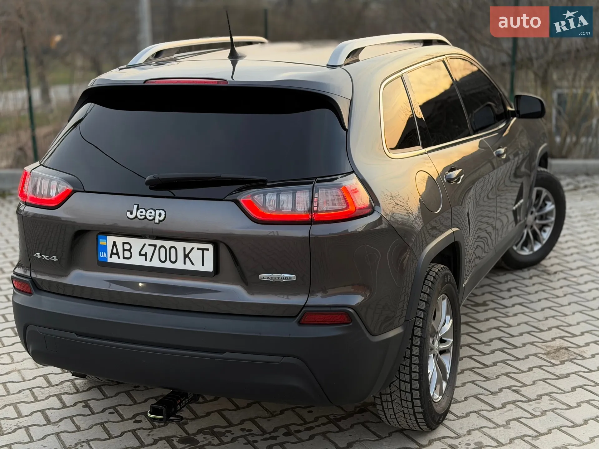 2018 Jeep Cherokee - мініатюра 13