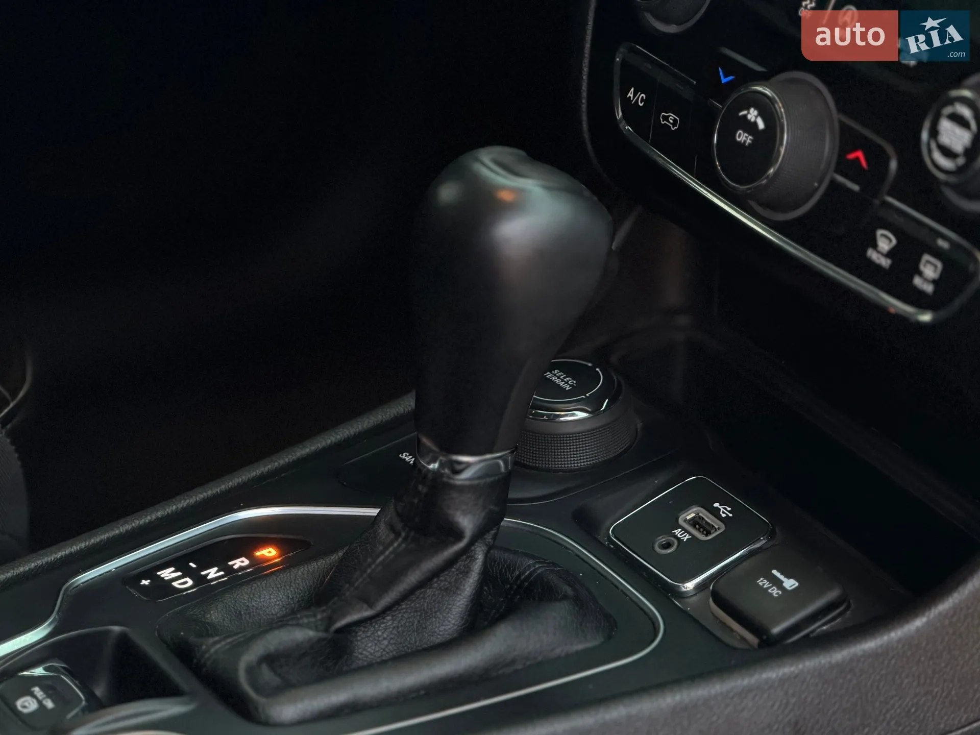 2018 Jeep Cherokee - мініатюра 24