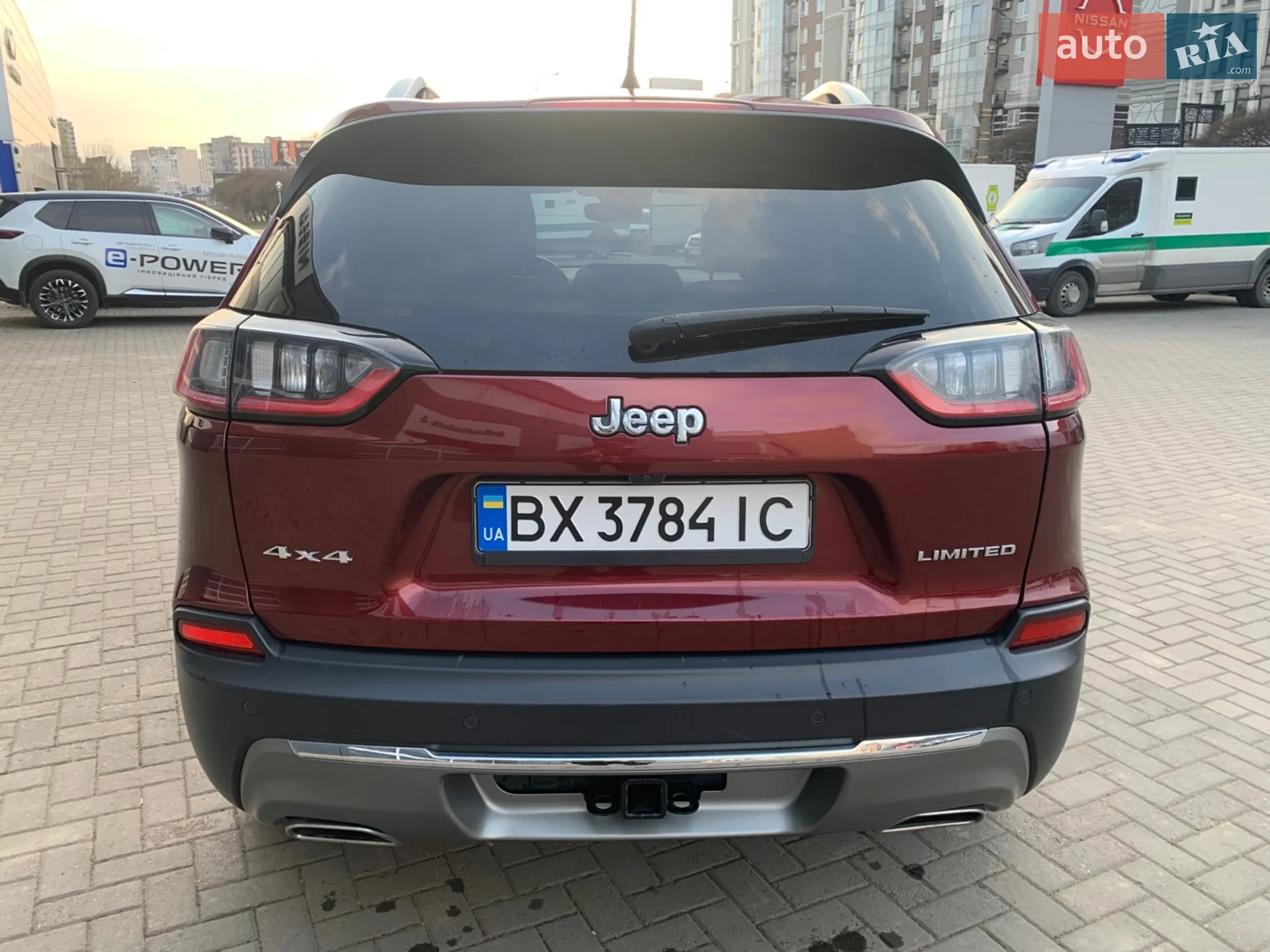 2019 Jeep Cherokee - мініатюра 12