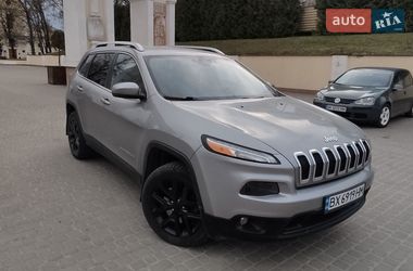 Позашляховик / Кросовер Jeep Cherokee 2016 в Острозі