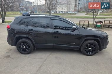 Внедорожник / Кроссовер Jeep Cherokee 2017 в Кропивницком