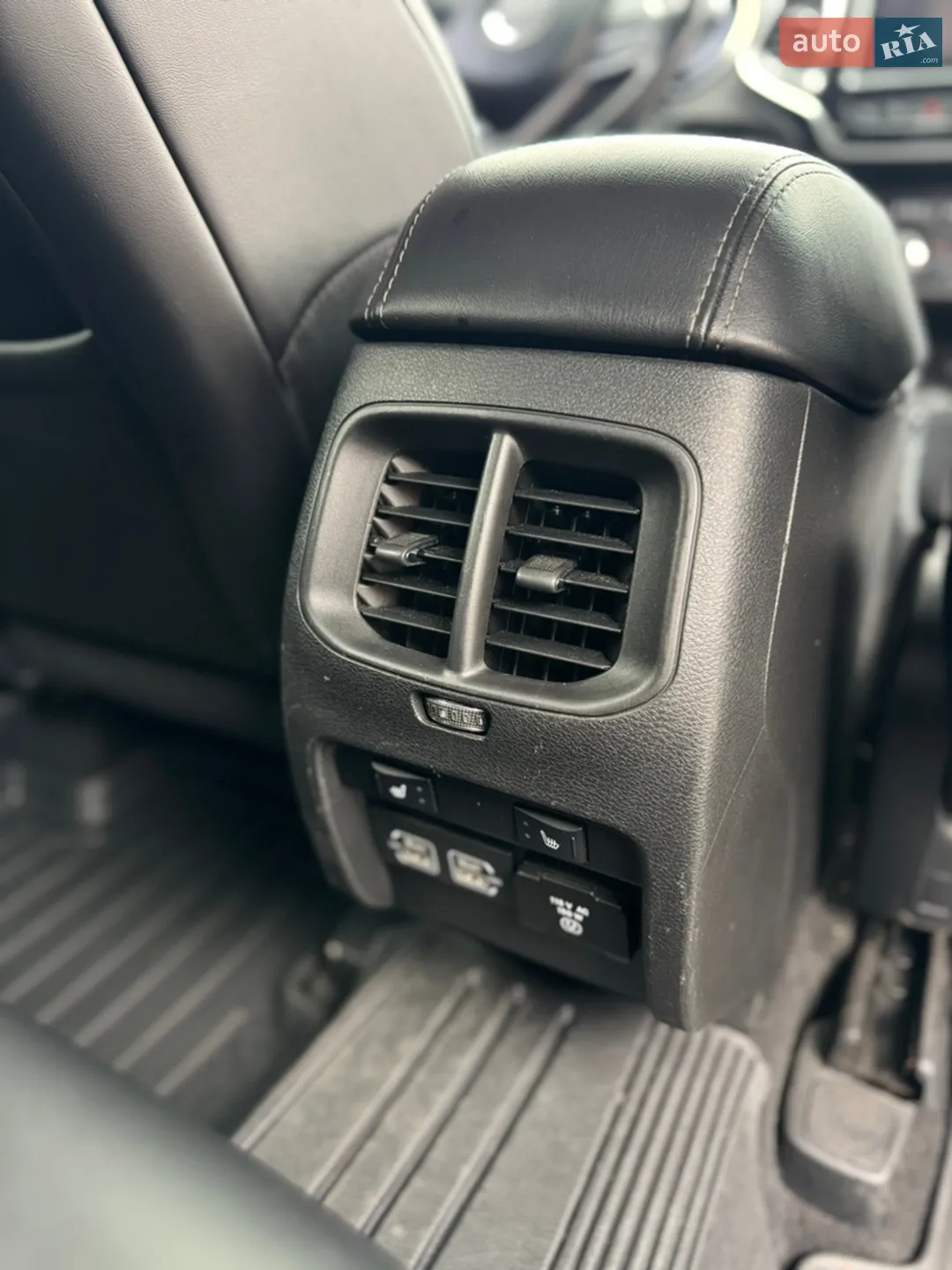 2020 Jeep Cherokee - мініатюра 8