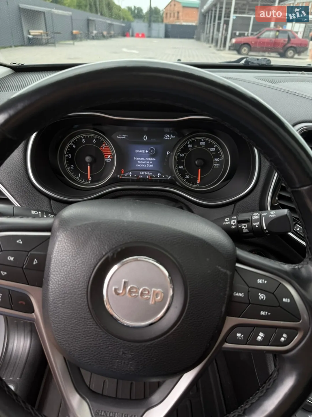 2020 Jeep Cherokee - мініатюра 19
