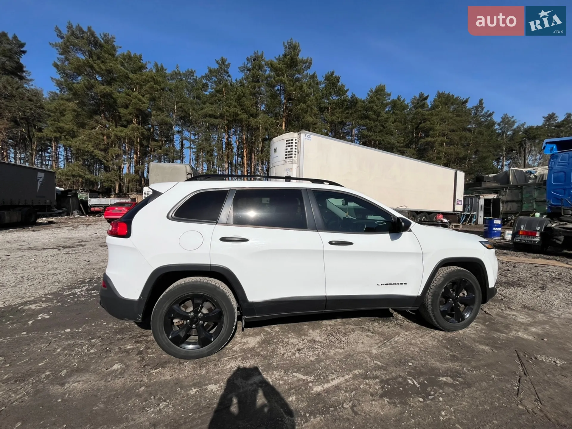 2016 Jeep Cherokee - мініатюра 3