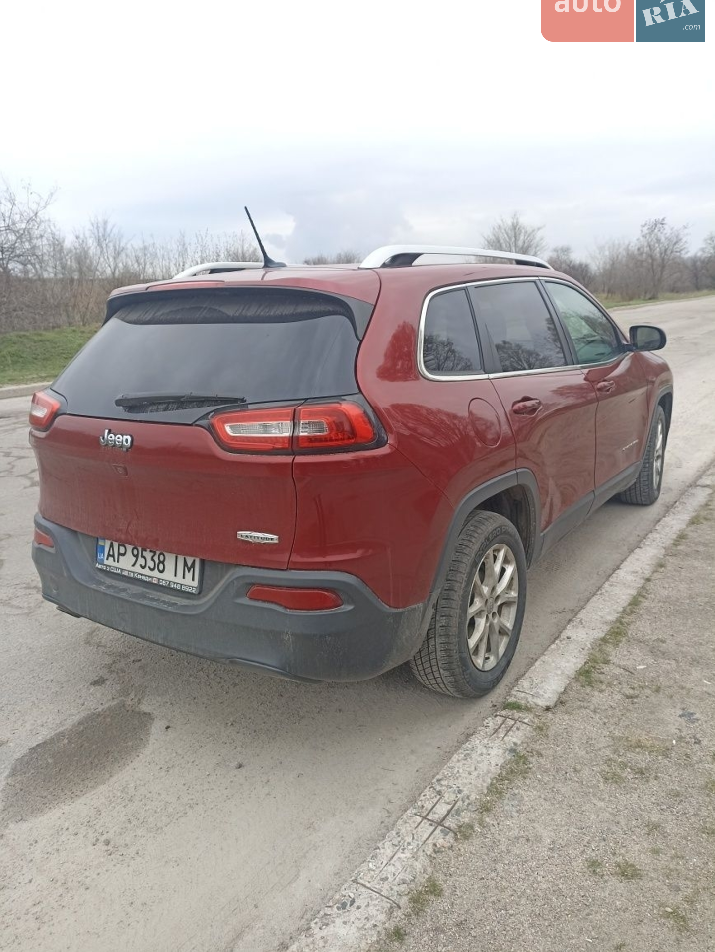 2017 Jeep Cherokee - мініатюра 3
