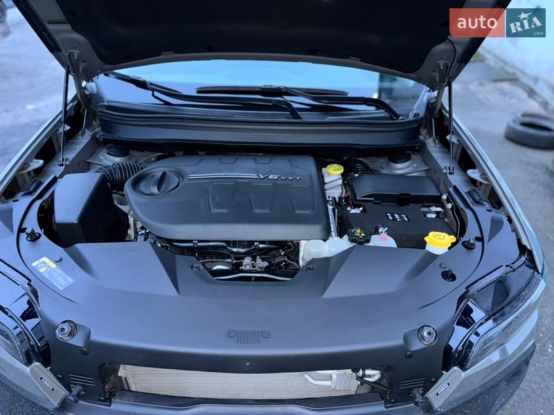 Внедорожник / Кроссовер Jeep Cherokee 2022 в Тернополе