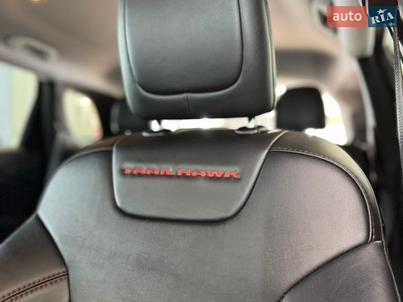 Внедорожник / Кроссовер Jeep Cherokee 2022 в Тернополе