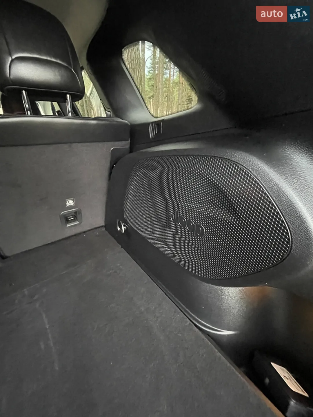 2019 Jeep Cherokee - мініатюра 43