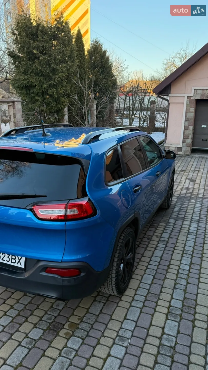 2017 Jeep Cherokee - мініатюра 11