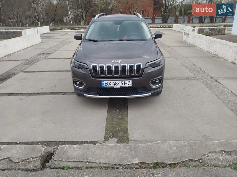 Jeep Cherokee 2018 VIN 1C4PJLDB0KD300772 фото оголошення 15 з 49