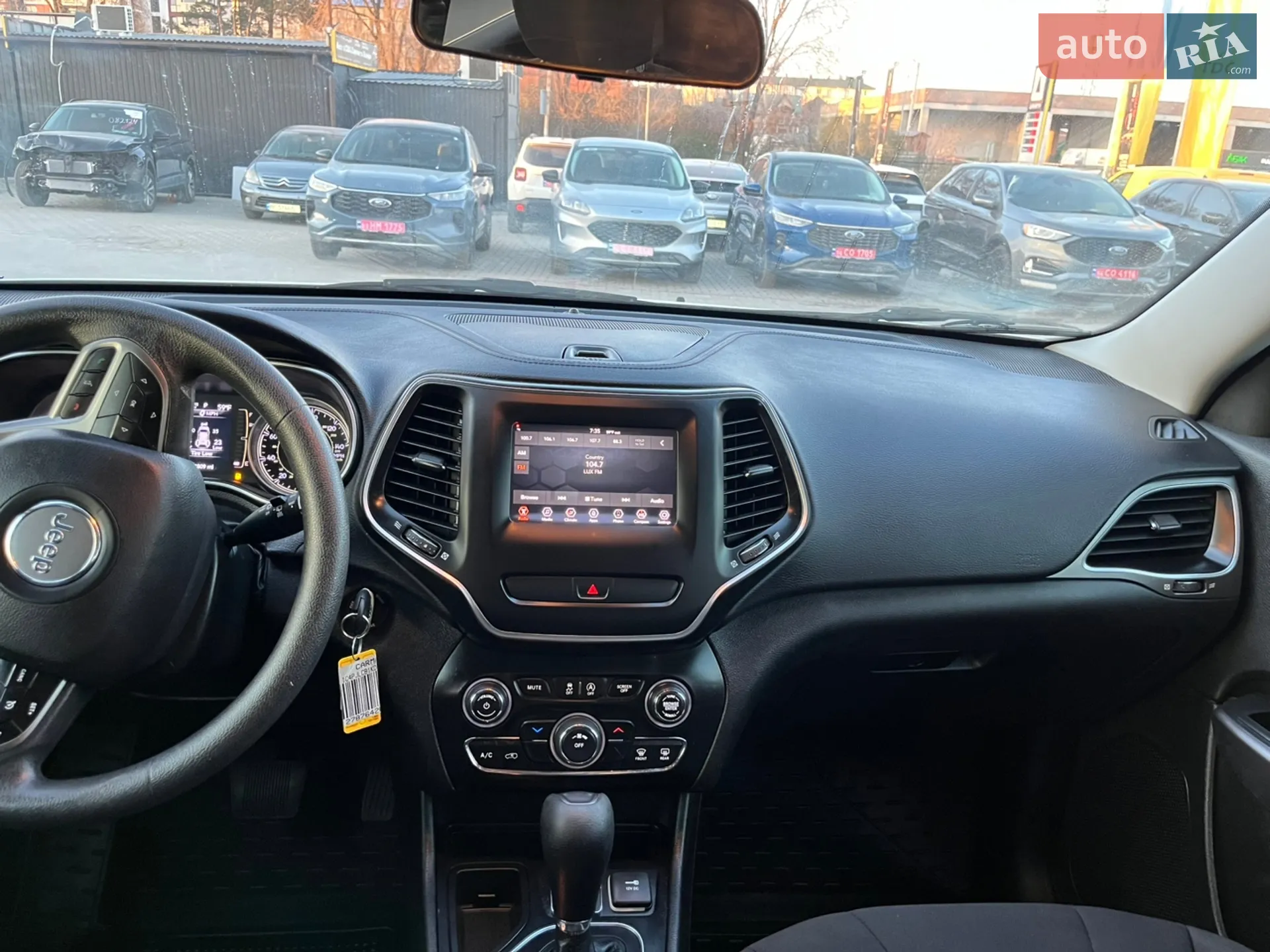 2018 Jeep Cherokee - мініатюра 17