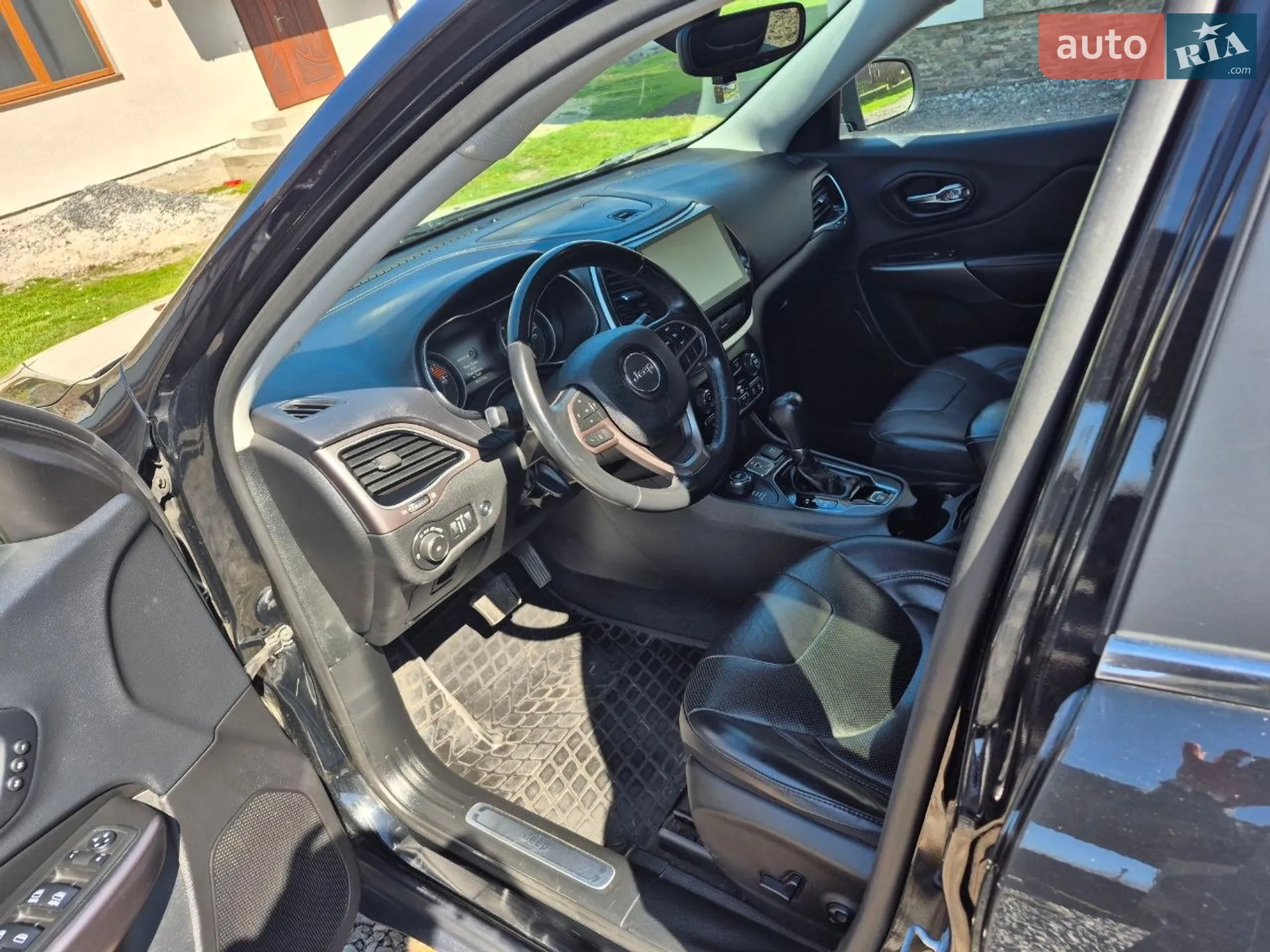2018 Jeep Cherokee - мініатюра 8