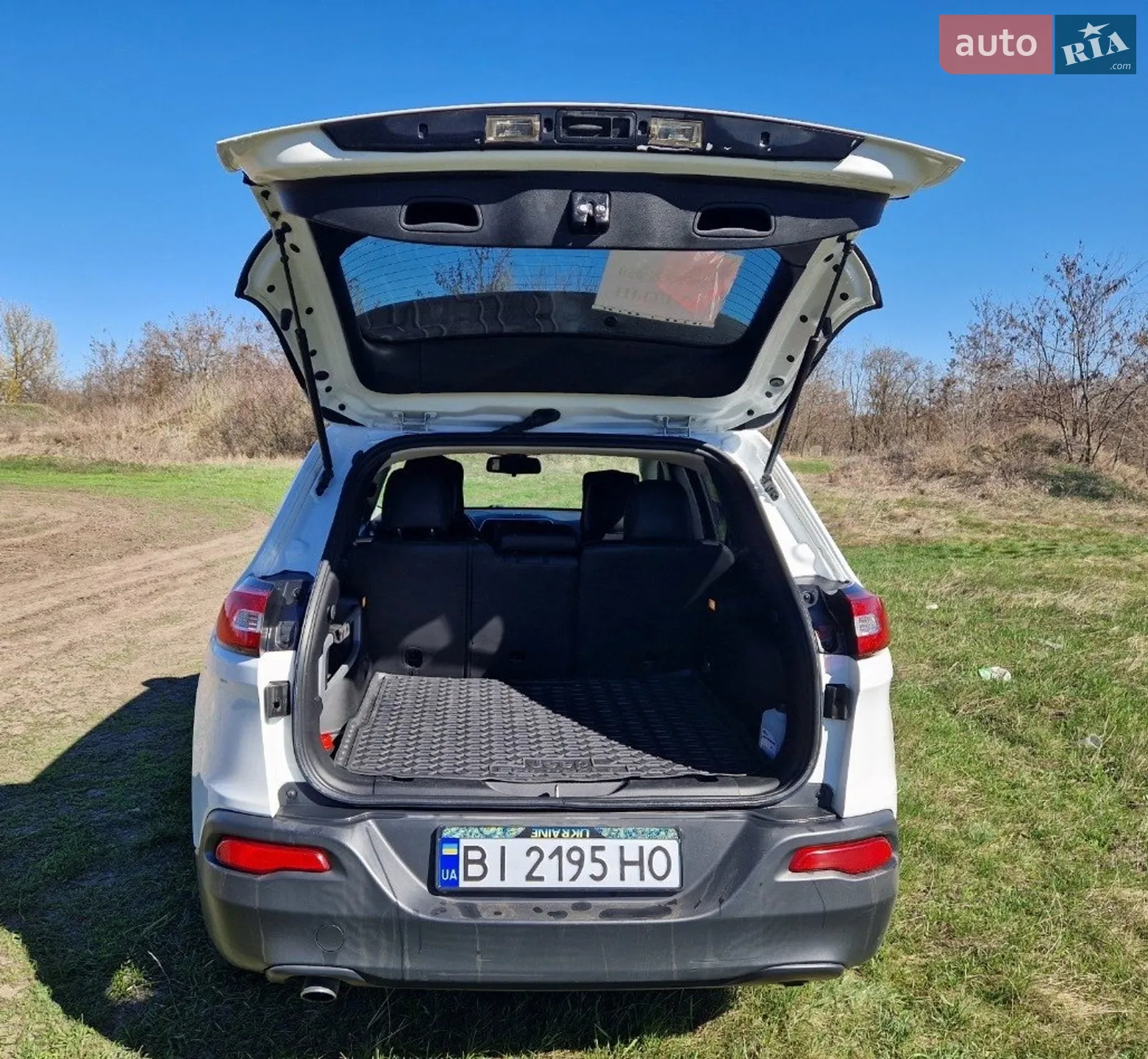 2015 Jeep Cherokee - мініатюра 15