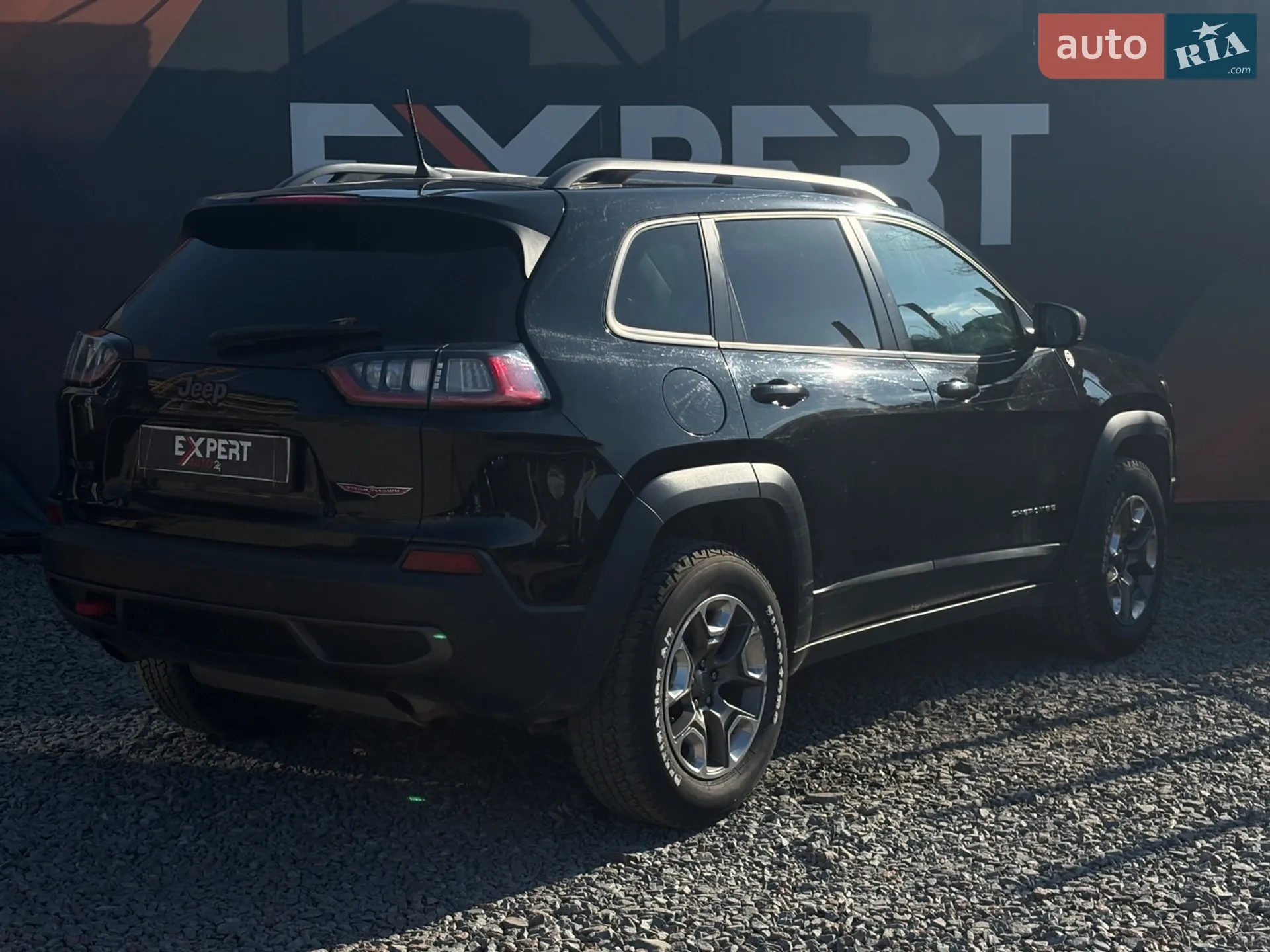 2019 Jeep Cherokee - мініатюра 4