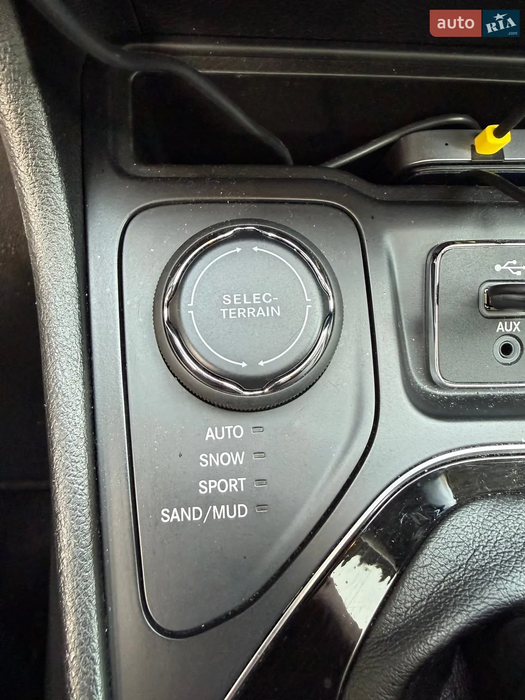 2018 Jeep Cherokee - мініатюра 24
