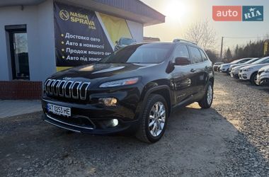 Внедорожник / Кроссовер Jeep Cherokee 2015 в Ивано-Франковске