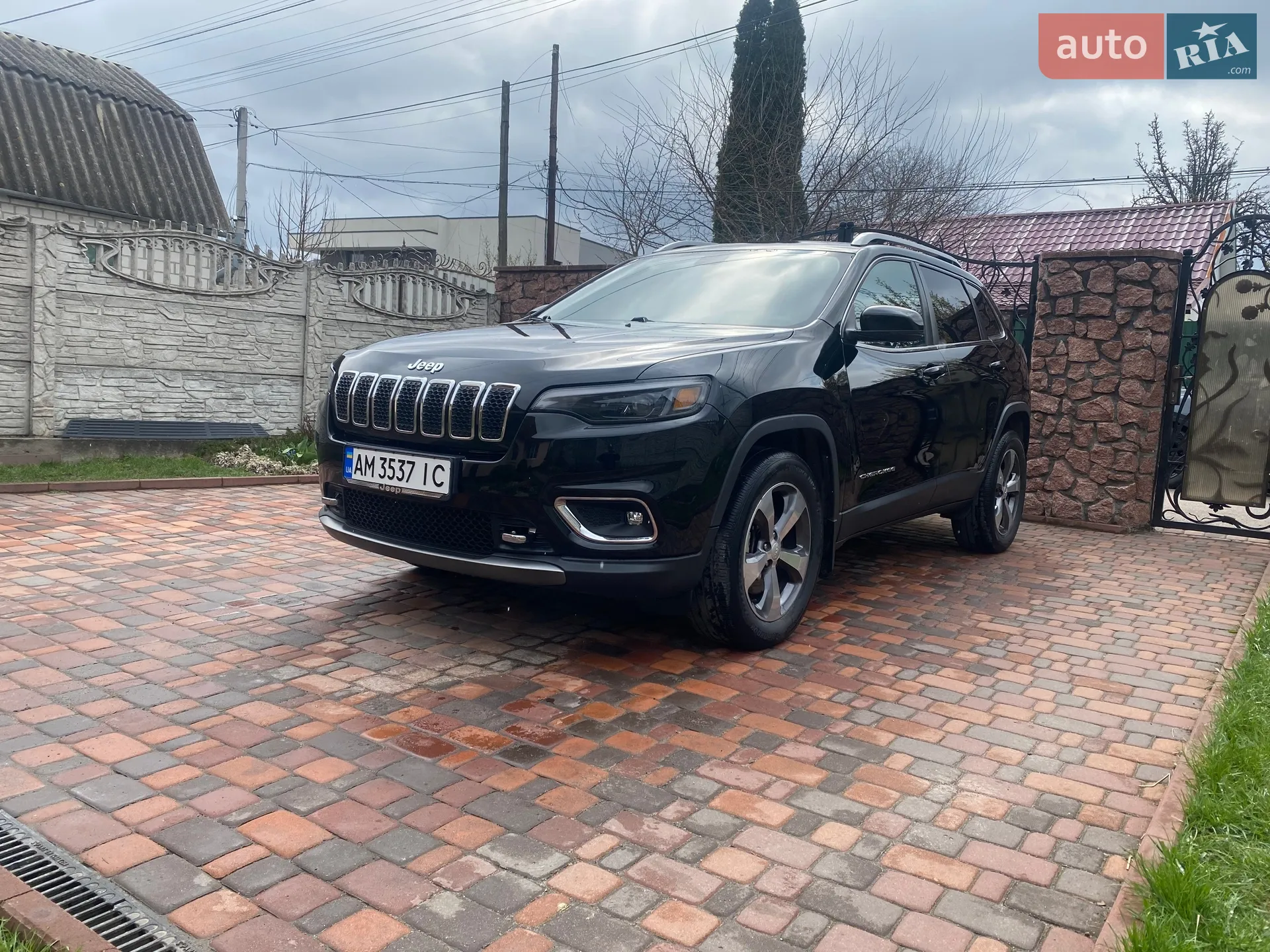 2019 Jeep Cherokee - мініатюра 2