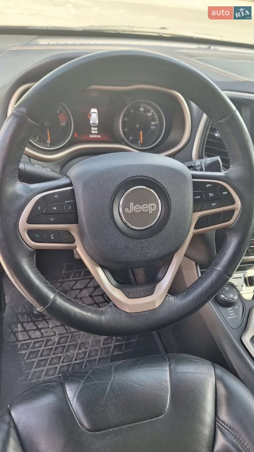 2017 Jeep Cherokee - мініатюра 14