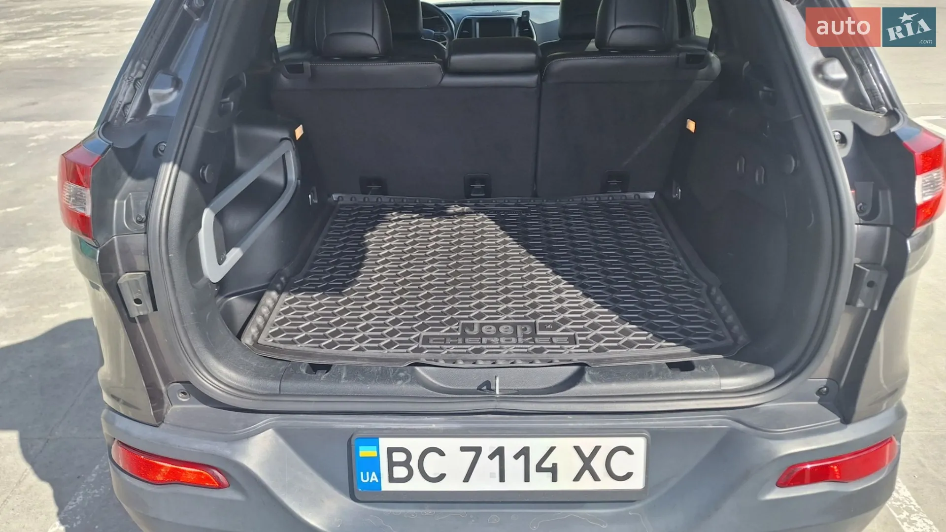 2017 Jeep Cherokee - мініатюра 20