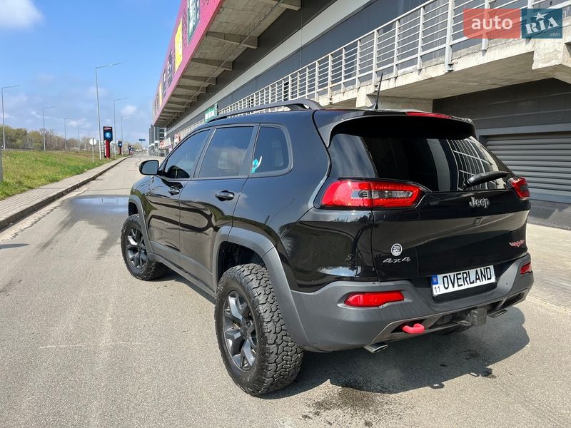 Внедорожник / Кроссовер Jeep Cherokee 2016 в Киеве фото 14 Внедорожник / Кроссовер Jeep Cherokee 2016 в Киеве