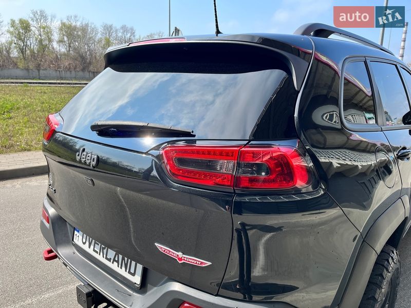 Внедорожник / Кроссовер Jeep Cherokee 2016 в Киеве фото 12 Внедорожник / Кроссовер Jeep Cherokee 2016 в Киеве