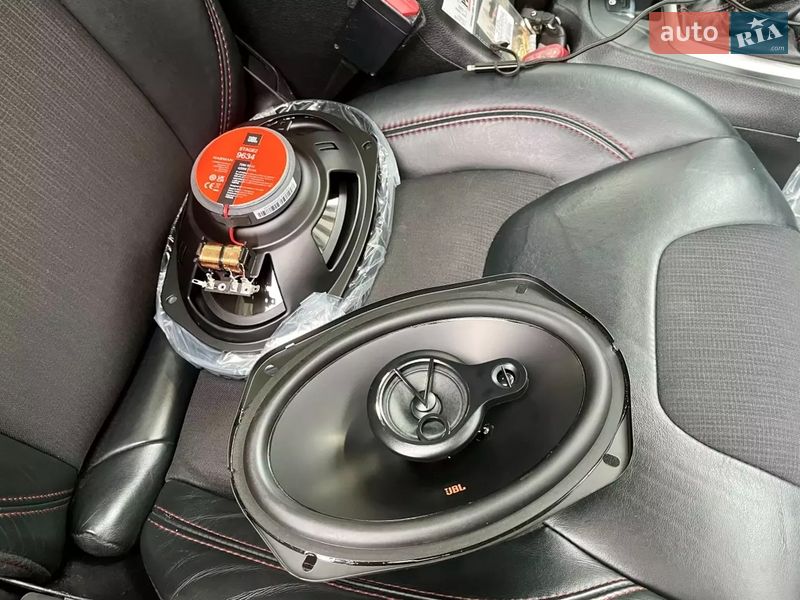 Внедорожник / Кроссовер Jeep Cherokee 2016 в Киеве фото 53 Внедорожник / Кроссовер Jeep Cherokee 2016 в Киеве