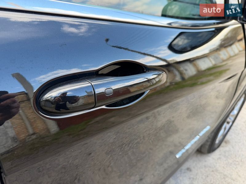 Внедорожник / Кроссовер Jeep Cherokee 2019 в Киеве