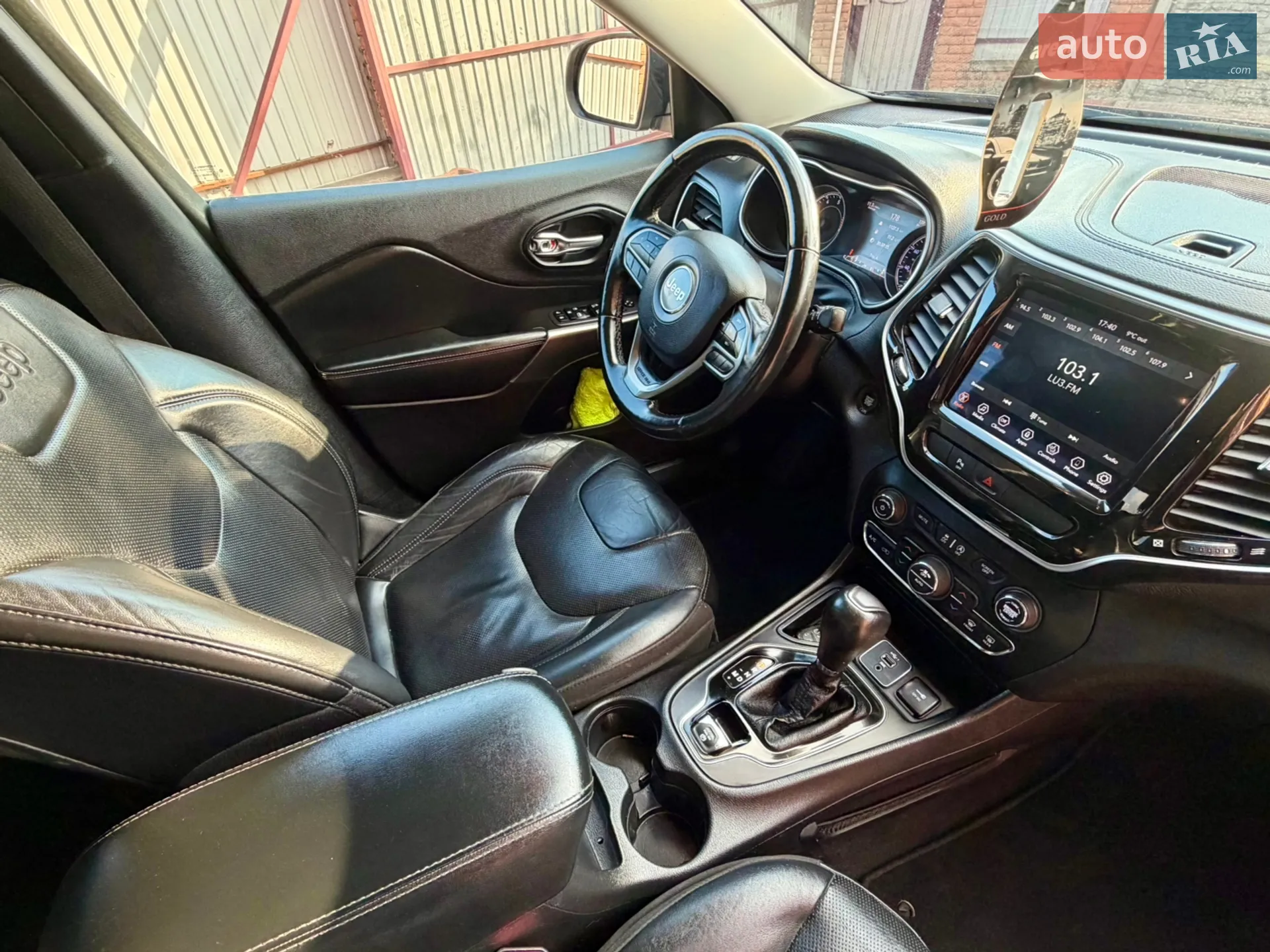 2019 Jeep Cherokee - мініатюра 18