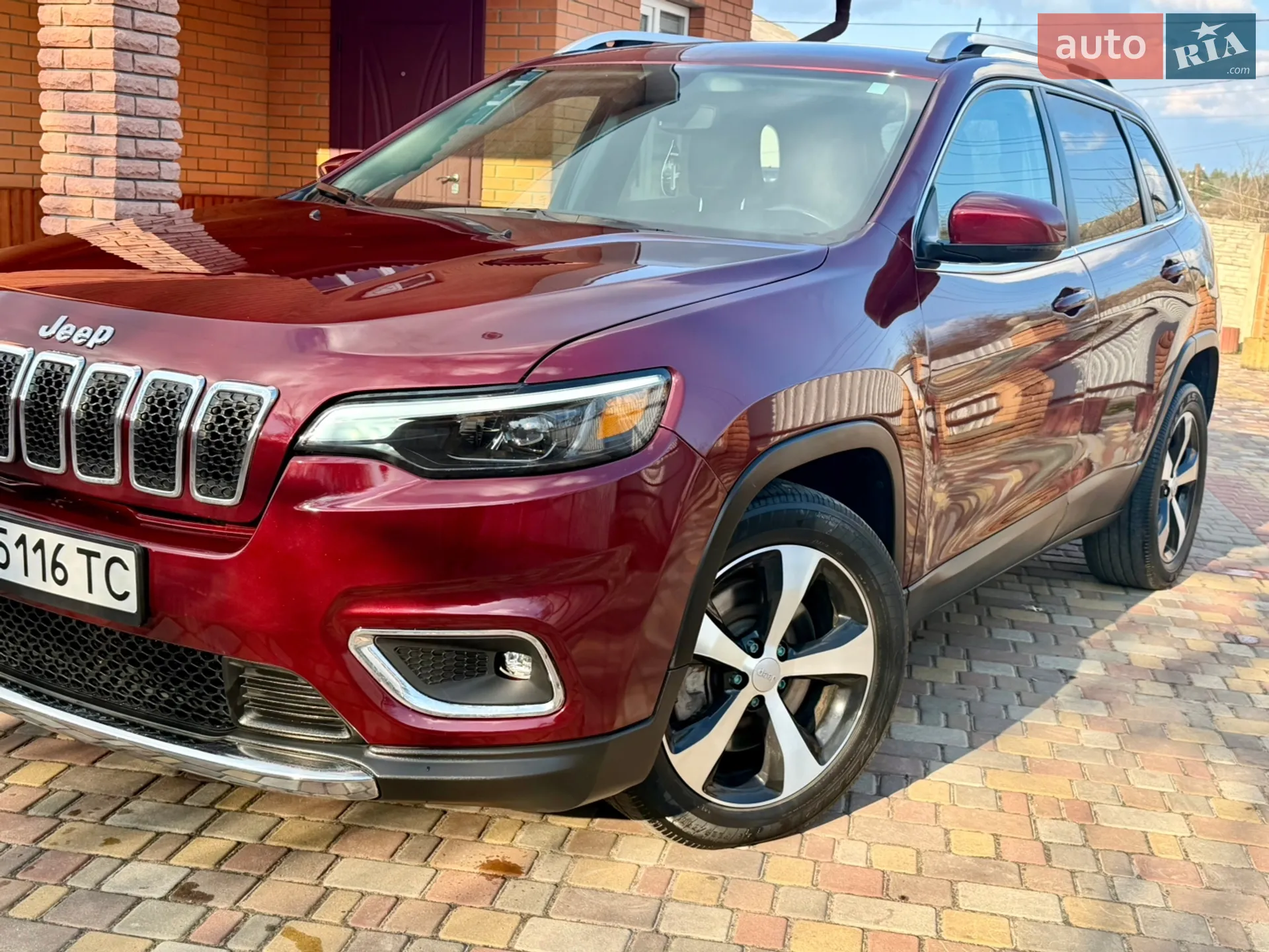 2019 Jeep Cherokee - мініатюра 31