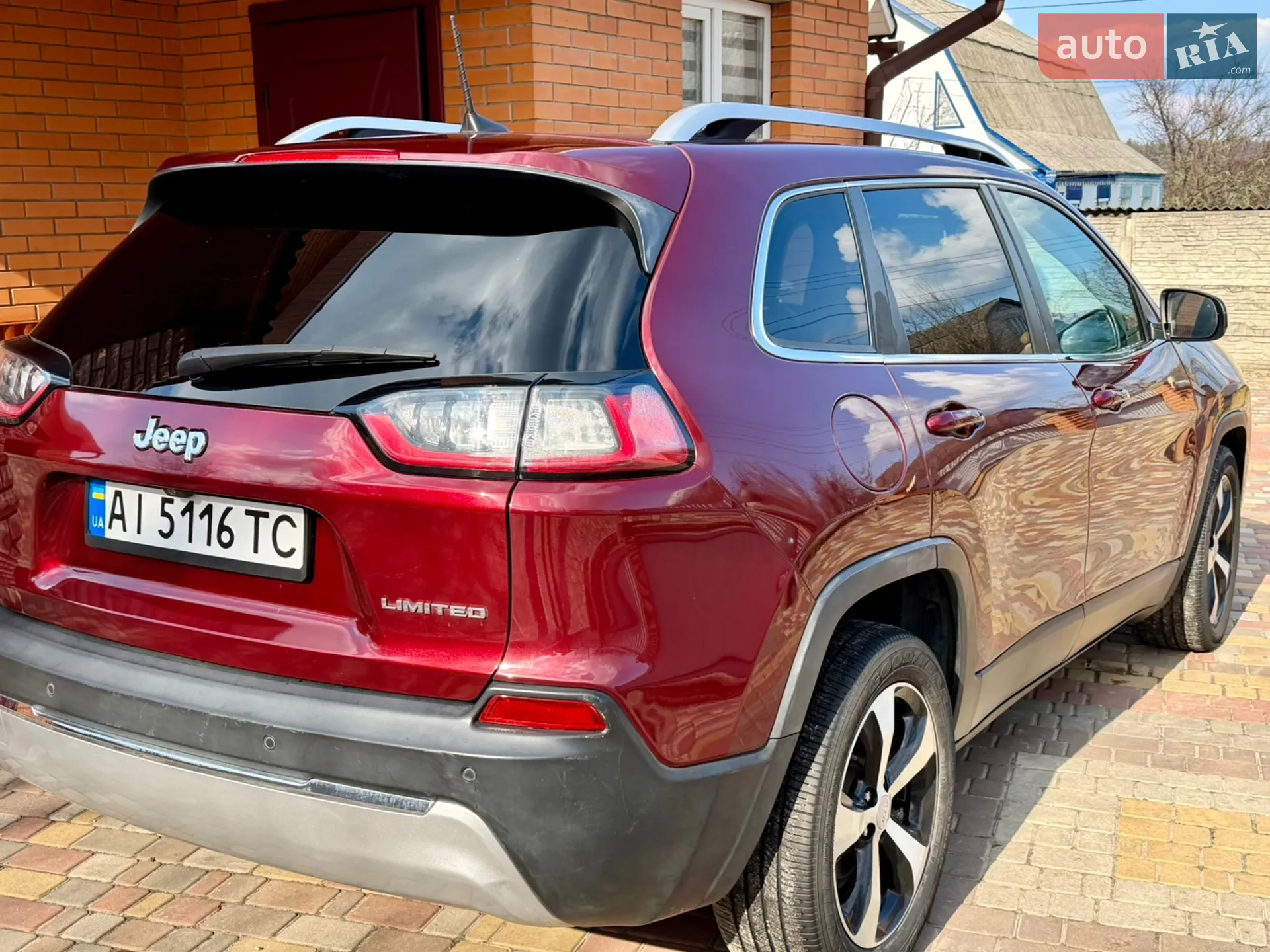 2019 Jeep Cherokee - мініатюра 34