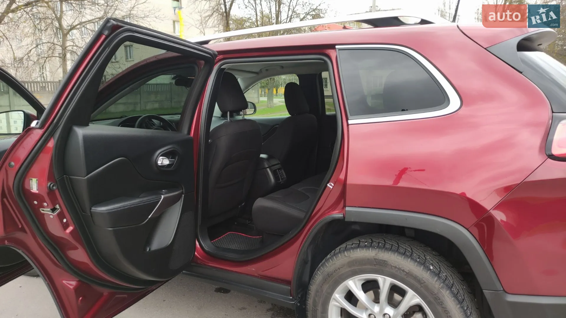 2018 Jeep Cherokee - мініатюра 8