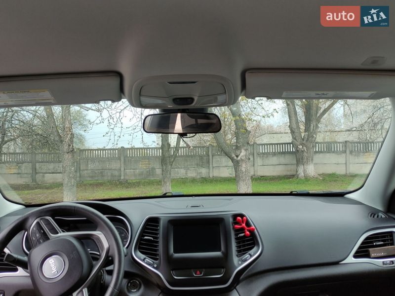 Внедорожник / Кроссовер Jeep Cherokee 2018 в Кременчуге фото 21 Внедорожник / Кроссовер Jeep Cherokee 2018 в Кременчуге