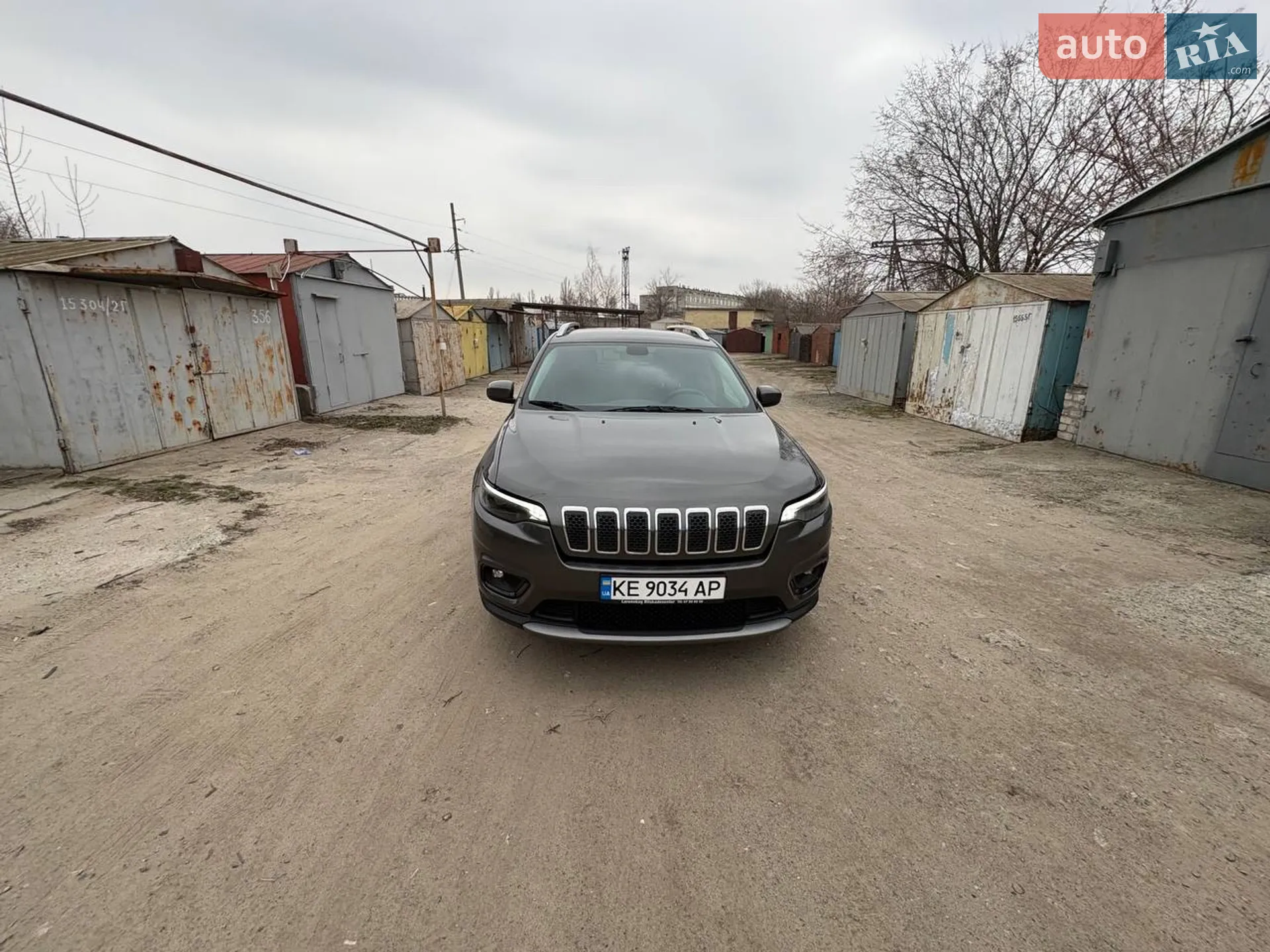 2018 Jeep Cherokee - фото 1