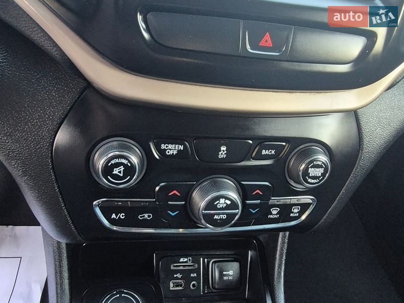 Внедорожник / Кроссовер Jeep Cherokee 2017 в Дубно фото 35 Внедорожник / Кроссовер Jeep Cherokee 2017 в Дубно